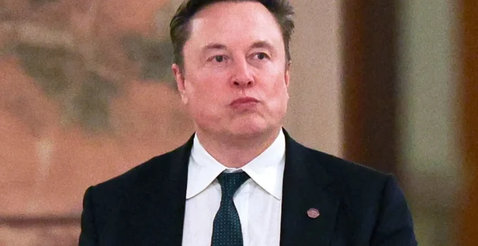 Elon Musk, o Primeiro Trilionário do Mundo: O Que Ele Sente Diante da Riqueza e da Morte?
