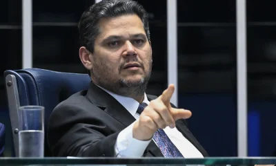 Davi Alcolumbre nega veementemente US$ 30 milhões de Vorcaro e promete ação judicial contra acusações falsas