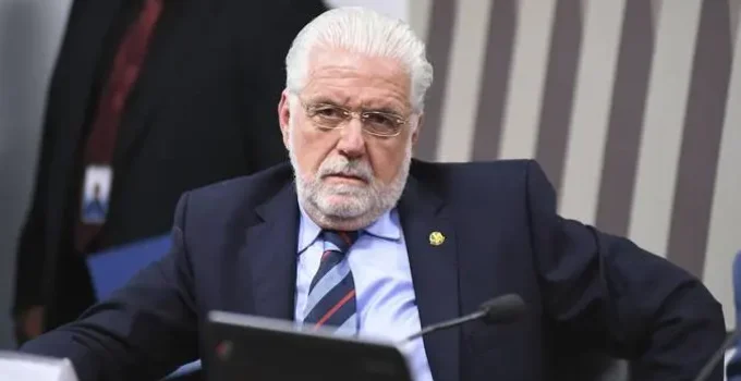 Jaques Wagner: Pol�cia Federal Cumpre Busca e Apreens�o em Investiga��o de Esquema Bilion�rio do Banco Master