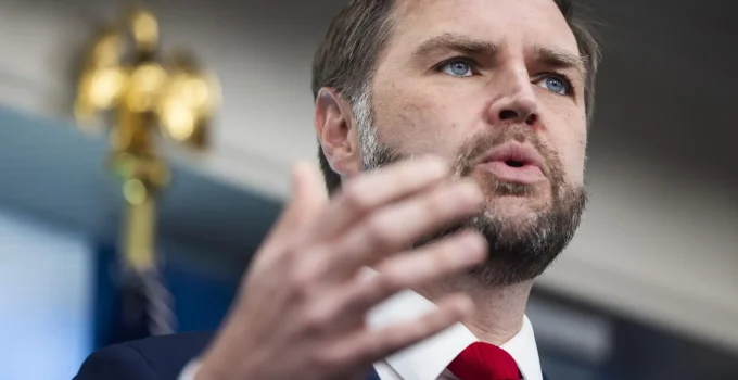 Vice dos EUA, J.D. Vance, critica Israel por reações ao acordo Trump-Irã e lembra dependência militar