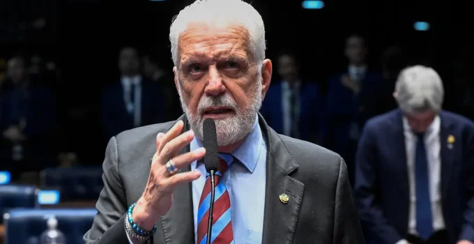 Jaques Wagner: Polícia Federal revela mensagens que ligam senador a aliado de Daniel Vorcaro e "Emenda Master"