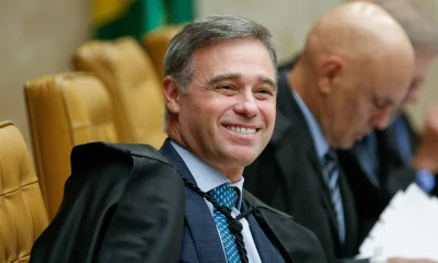 Fachin define relator para investigação sobre Flávio Bolsonaro no caso "Dark Horse"; Mendonça assume caso