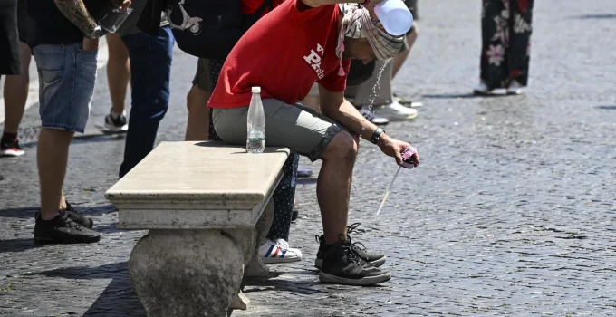 Ar-Condicionado na Europa: Debate Ferve Entre Esquerda e Direita em Ondas de Calor Históricas
