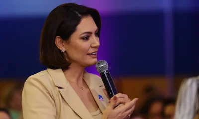 Michelle Bolsonaro Reage a Críticas Após Elogiar Política de Lula para Surdos: "Defesa da Pessoa com Deficiência Está Acima de Ideologias"