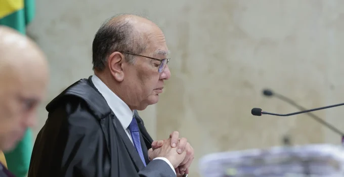 Nikolas Ferreira expõe ligação de Gilmar Mendes e filho com a CBF e IDP em vídeo viral nas redes sociais