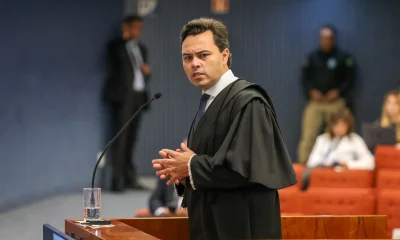 Advogado de Filipe Martins acusa Alexandre de Moraes e OAB-DF de perseguição política contra pré-candidato a deputado