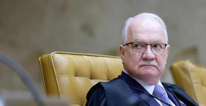 Fachin Reage a Críticas dos EUA e Afirma: STF Não Aceitará Pressão Externa em Decisões Judiciais Brasileiras