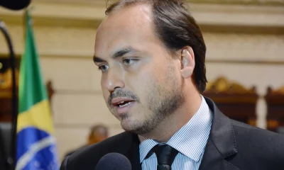 Carlos Bolsonaro: MP Eleitoral Arquiva Questionamento Sobre Domicílio Eleitoral em Santa Catarina; Entenda o Caso