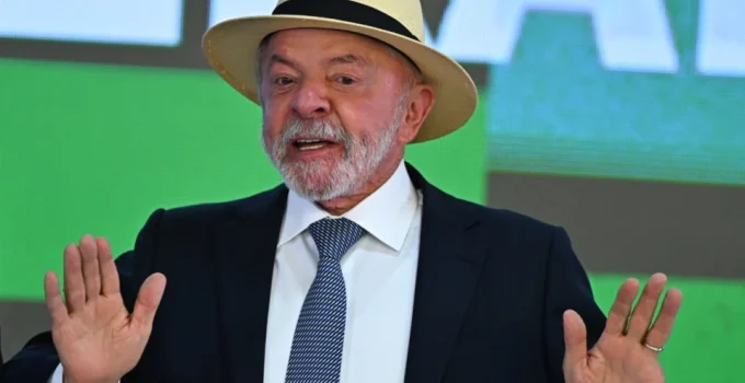 Lula dispara: "Quem se meter nas eleições brasileiras vai apanhar muito", alerta a interferências externas