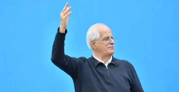 Deputado Peronista Propõe Repúdio a Milei por Ataques a Lula e Moraes: "Vergonha para Argentinos"