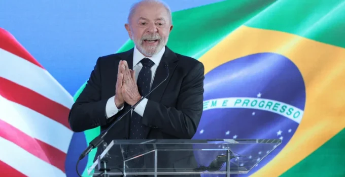 Governo Lula repudia "ameaça infundada" dos EUA e defende soberania brasileira após prorrogação de emergência nacional