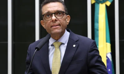 Deputado Evangélico Otoni de Paula Cogita Movimento "Direita com Lula" e Gera Polêmica na Política Brasileira