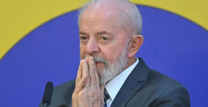 Lula declara "profunda mágoa" da Lava Jato e diz que operação foi "sórdida conspiração política" contra ele