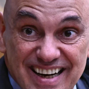 Senado Pró-Impeachment: Ameaça à Cúpula do STF com Moraes no Comando em 2027