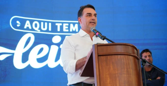 Flávio Bolsonaro mira São Paulo: vereadores são chave para turbinar apoio no maior colégio eleitoral do Brasil