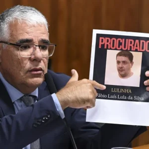 PF Pede 3º Inquérito Contra Lulinha e Advogado Reage: 'Situação Saiu do Controle!'