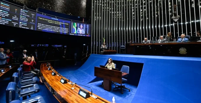 Orçamento 2027: Congresso Atrasado na LDO Pode Impactar Análise da LOA e Contas Públicas