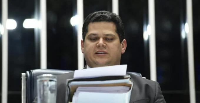 Conselho de Ética do Senado Paralisado: Denúncias Contra Alcolumbre e Outros Senadores Engavetadas