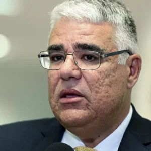 Eduardo Girão é o escolhido de Zema para vice na Presidência: "Homem íntegro" contra "gastança do Lula"
