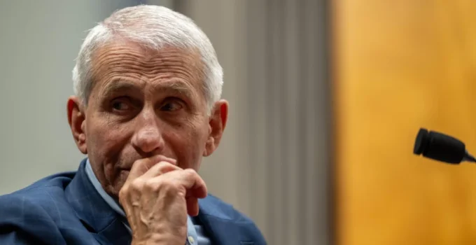 Flórida intima Dr. Fauci: Suspeitas de Lucro Pessoal com a Pandemia de Covid-19 Ganham Força