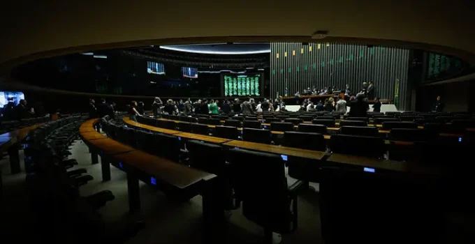 Emendas Parlamentares de R$ 61 Bilhões: Como o Congresso Assumiu o Controle do Orçamento e Desafiou o Poder Presidencial