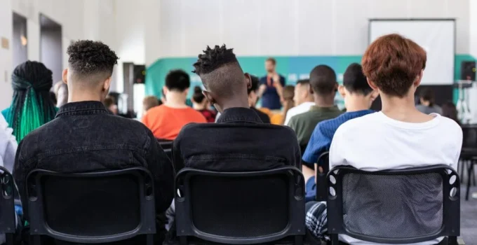 Escolas e Polícia Unem Forças: Como Identificar Sinais de Alerta e Evitar Ataques em Escolas Brasileiras