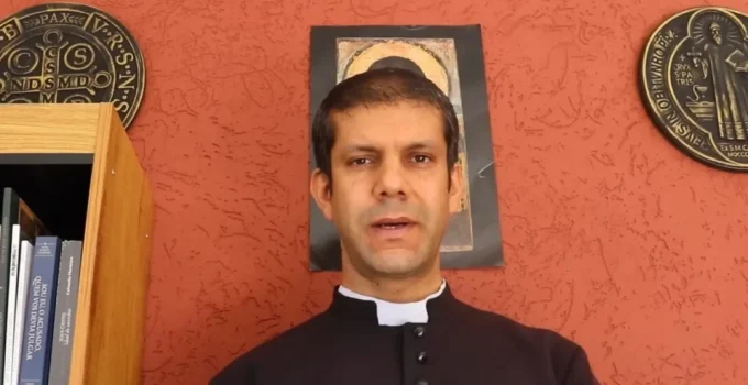 Padre Excomungado em Jundiaí por Aderir a Grupo Cismático: Missas e Batismos Anulados