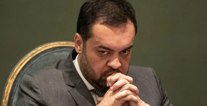 Cláudio Castro é alvo da PF pela 3ª vez: Operação Sem Refino investiga novas fraudes milionárias da Refit
