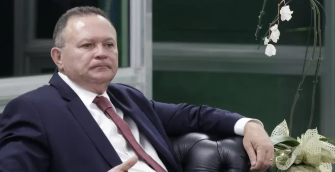 Governador Brandão acusa Flávio Dino de perseguição política e questiona competência do STF em investigações