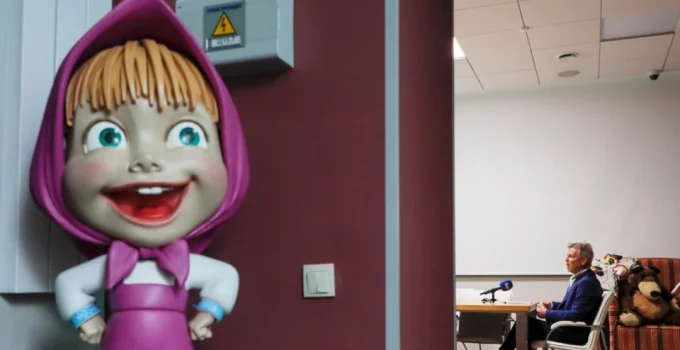 Ucrânia Declara Guerra ao Desenho "Masha e o Urso": Acusado de Propaganda Russa e Sanções Impostas