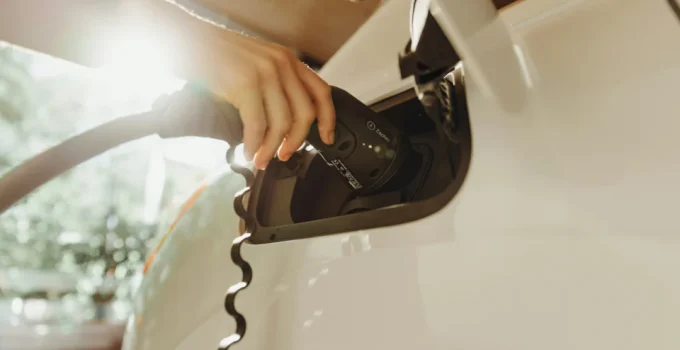 Carros Elétricos no Brasil: Peças de Reposição São Um Desafio? Descubra a Realidade e o Futuro
