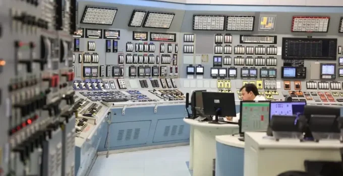 Projeto Nuclear da Marinha Dispara e Supera Caças Gripen em Gastos Militares do Brasil em 2025