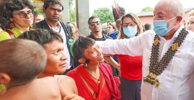 Crise Yanomami: Governo Lula registra mais mortes que Bolsonaro, apesar de R$1 bilhão e promessas