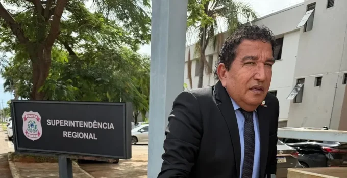 Magno Malta Pede Vistoria em Cela de Bolsonaro na PF: "Zelar Para Que a Lei Seja Cumprida"
