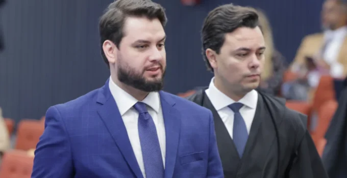 Fraude nos EUA que levou à prisão de Filipe Martins: Juiz americano investiga corrupção e aponta erro grave em registro falso