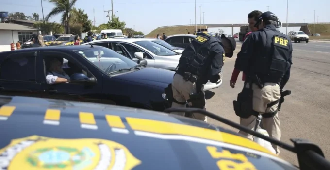 Polícia Rodoviária Federal Cobra de Presidenciáveis Mais Segurança e Combate Integrado ao Crime Organizado