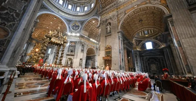 Santa Mônica: Oração e Lágrimas que Convertem Maridos e Salvam Filhos, Inspirando Mães Católicas