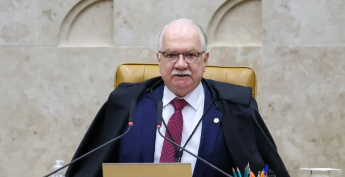 Fachin repreende advogado no STF por chamar ministros pelo nome: "Puxão de orelha" em meio a julgamento importante