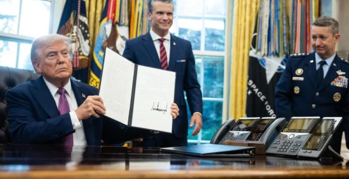 Trump Desmantela "Políticas Woke" nas Forças Armadas: Foco Total em Mérito e Letalidade Militar