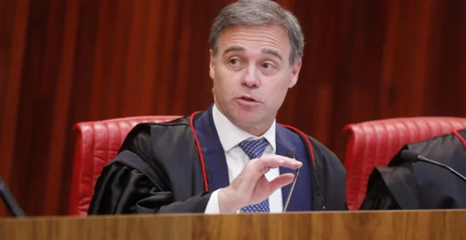 TSE dá 24 horas para X explicar filtro que limita recomendação de candidatos; entenda a polêmica