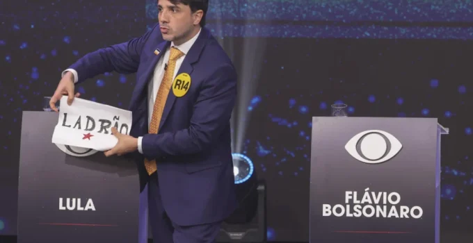 Renan Santos compara decisão de Toffoli a "inflexão autoritária" e relembra impeachment de Dilma: "Retiramos uma quadrilha do poder"