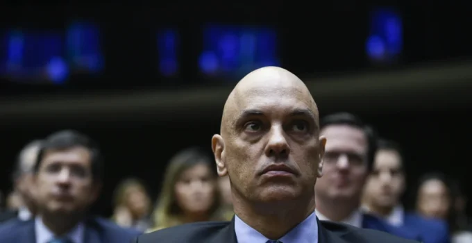 A Trilha do Print: Como a PF Desvendou Mensagens Secretas de Vorcaro para Moraes