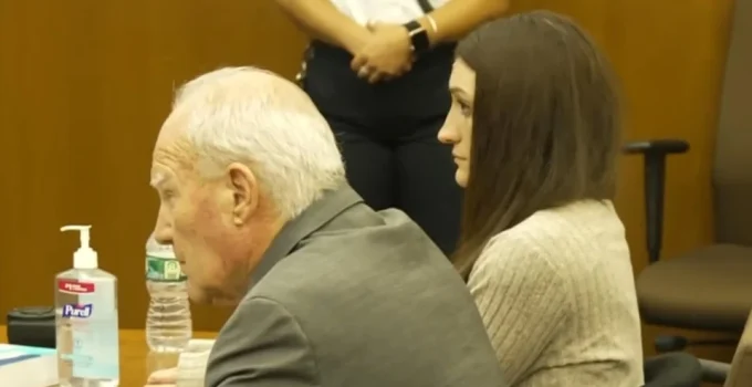 Vaquinha para pais de ex-enfermeira que matou filhos nos EUA ultrapassa R$ 6 milhões em meio a reviravolta judicial