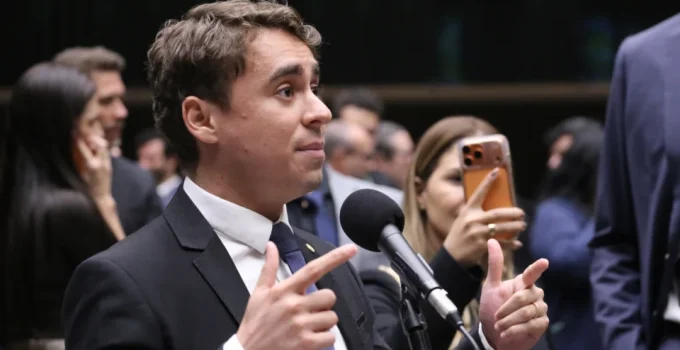 TRE-MG Determina Remoção de Reportagens do ICL Notícias sobre Nikolas Ferreira e "Lindão" Após Pedido de Deputado