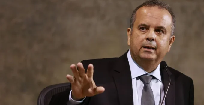 Líder da Oposição no Senado Explica Por Que Não Assina Pedido de Impeachment de Moraes e Detalha Outras Ações Contra o Ministro