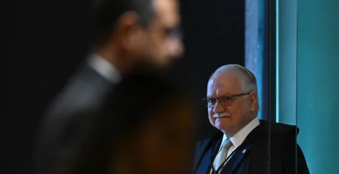 Fachin convoca reunião extraordinária presencial no STF para 15 de setembro: entenda o que está em jogo