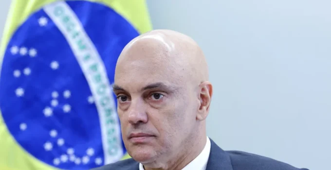 Fachin Afasta Moraes do Inquérito das Fake News: Nova Fase em Investigação de 7 Anos no STF