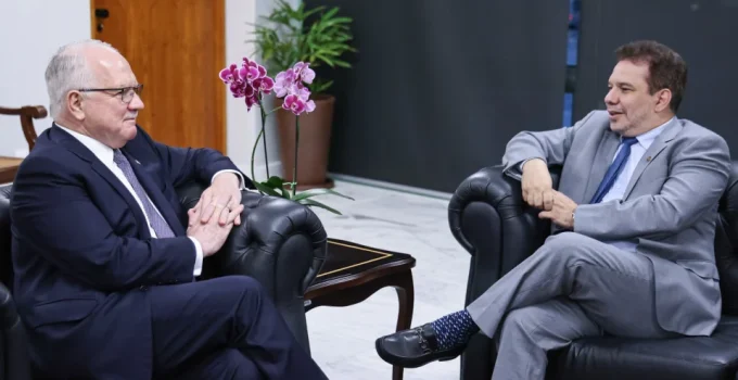 Ministro da Justiça Afirma: Polícia Federal Busca a Verdade "Doa a Quem Doer" Após Guerra de Liminares no STF