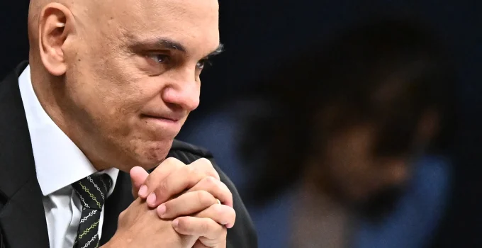 Alexandre de Moraes: Novo Inquérito no STF Gera Alerta sobre Proteção a Ministros e Intimidação a Jornalistas e Servidores