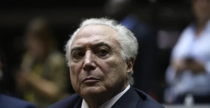 Temer cobra STF por solução rápida para crise institucional e defende a Constituição acima de disputas individuais